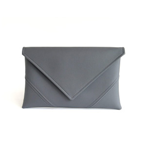 Women's Leather Purs